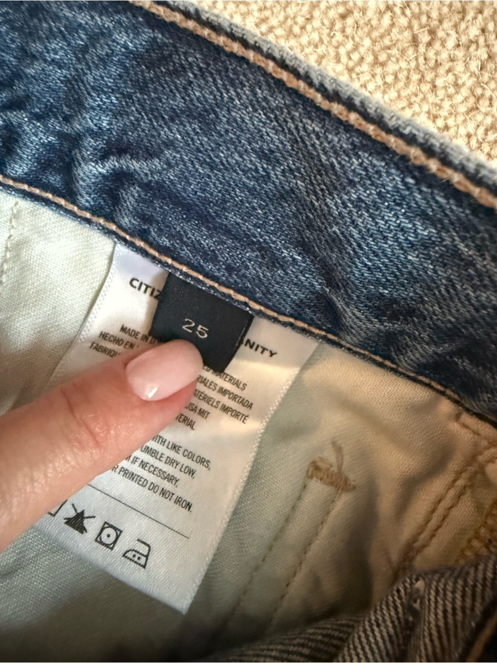 Citizens Of Humanity Blue Wide Leg Jeans with Tie Waist and Button Fly - Picture 5 of 7